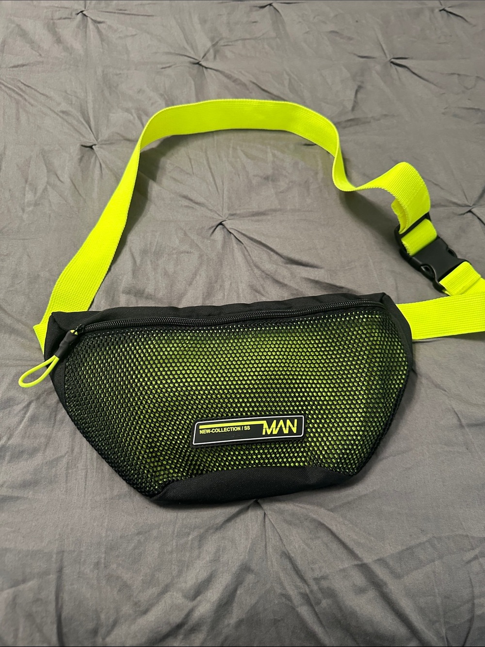 Neon Yellow & Black Mesh Crossbody Belt Bag used once